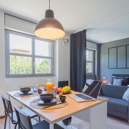 Black Loft Como By Rent All Como Exterior foto